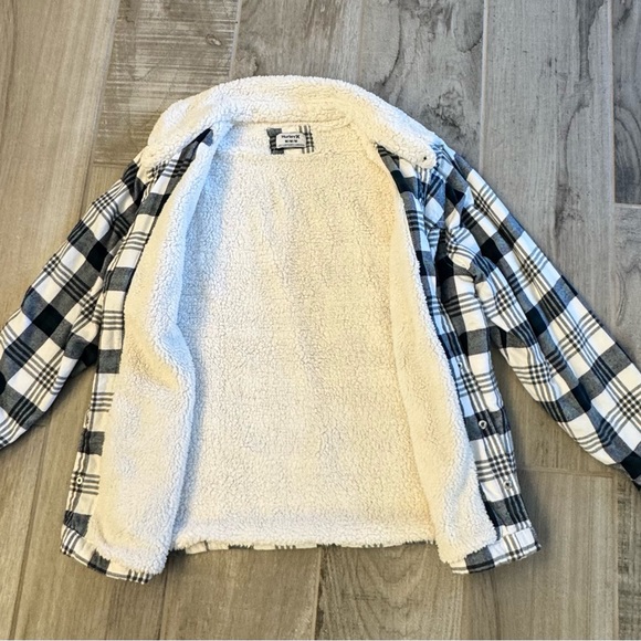 Hurley Black and White Plaid Shacket - Picture 4 of 4